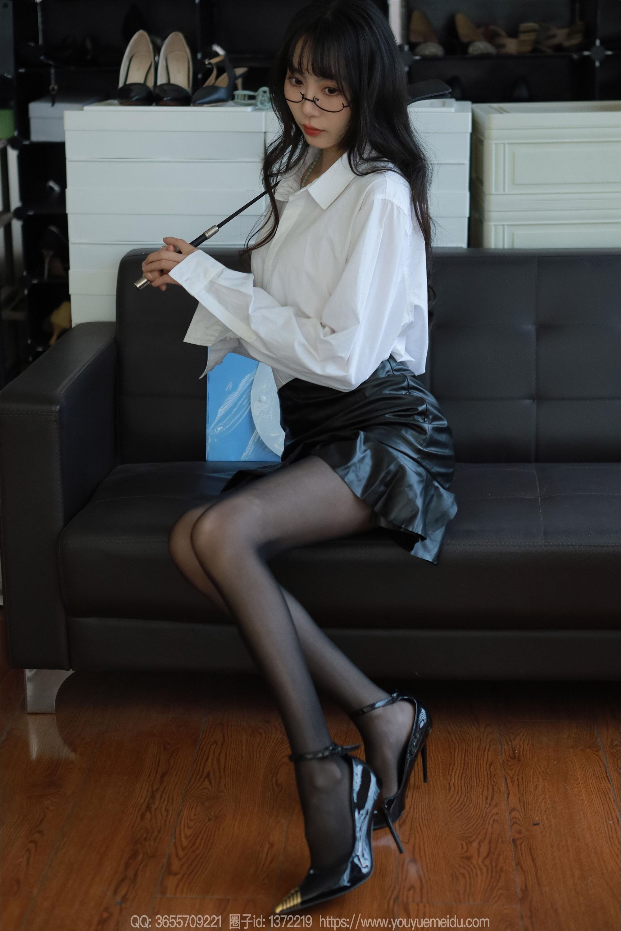 IESS异思趣向  2023.12.20 丝享家 1616 团团《乌黑红润》